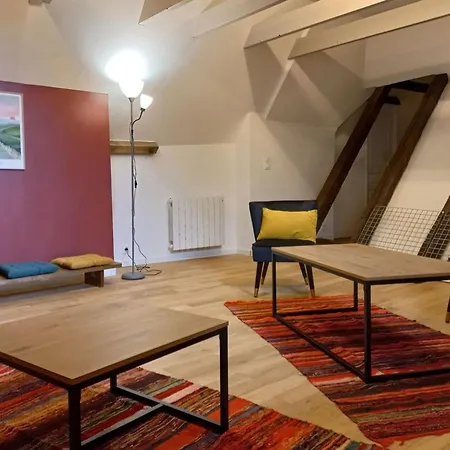 Nuitee Au Pied Du Chateau De Castelnau Feriehus Prudhomat
